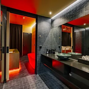 adam-the-first-city-boutique-hotel.amsterdamhotelsnl.com/